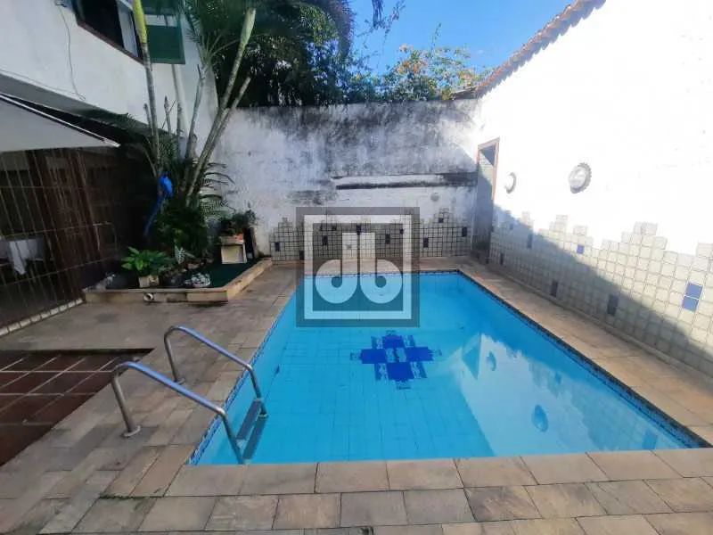 PECHINCHA JACAREPAGUÁ VISITE HOJE CASA 4 QUARTOS 1 PISCINA CHURRASQUEIRA 2 VAGAS - Foto 3