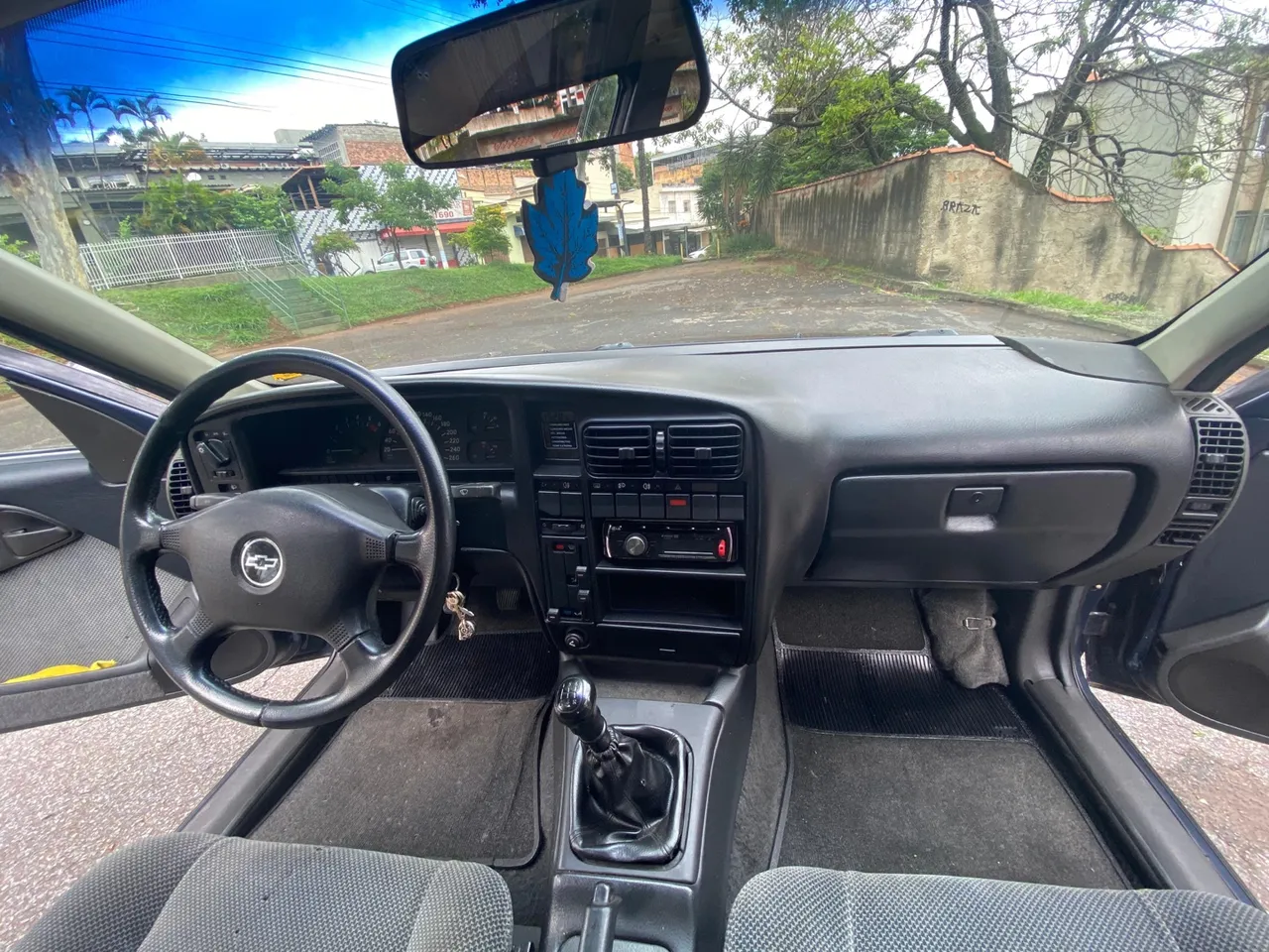 Omega suprema toda original tudo funciona 93 mil km original manual e chave reserva