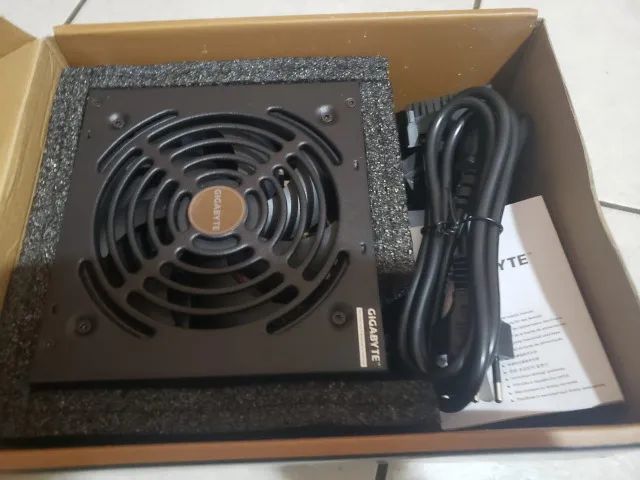 Fonte Gigabyte P450B 450W 80+ plus (NOVA) - Foto 3