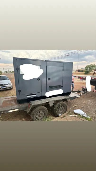 Gerador carenado silêncioso a Diesel - Potentecia 80 kva Confiável - Foto 4