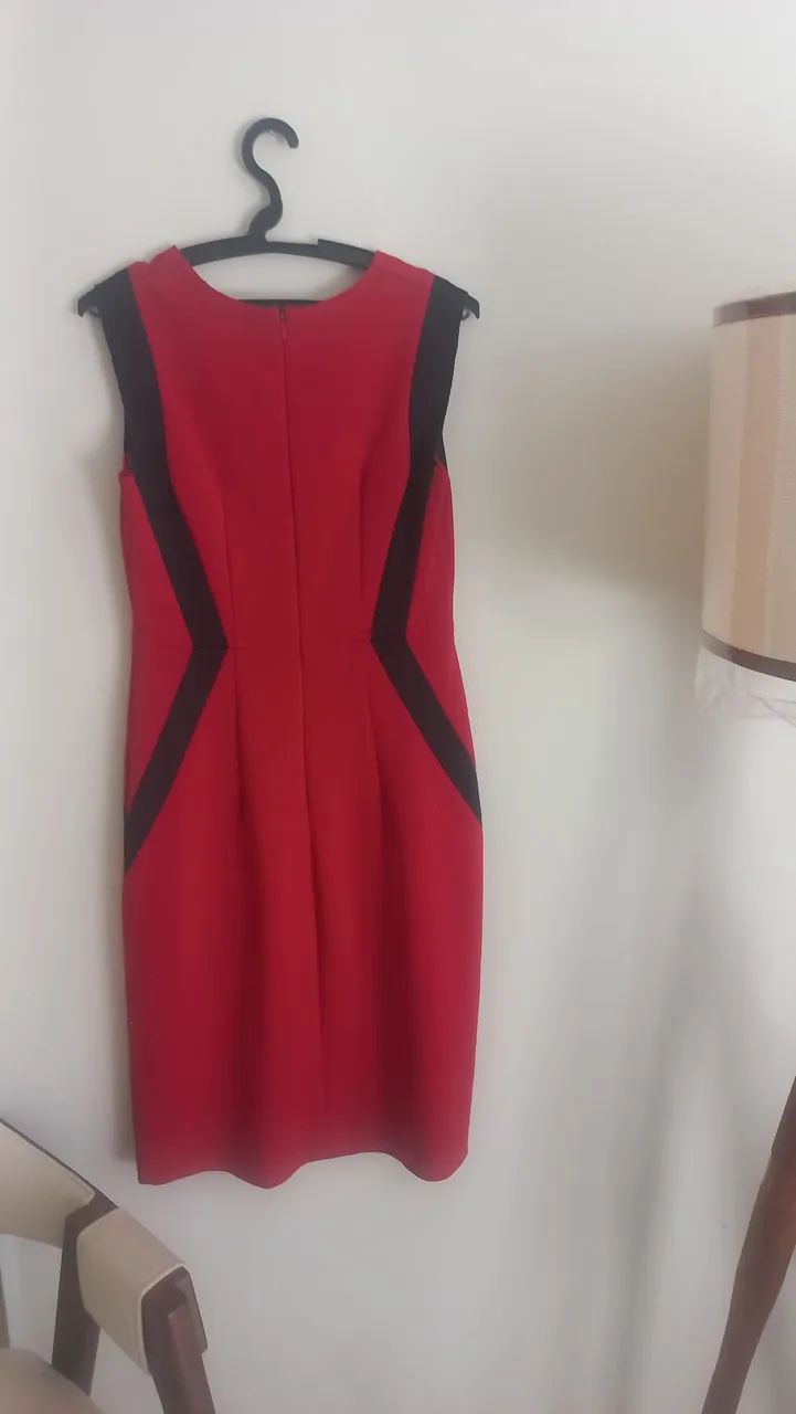 Vestido vermelho detalhes preto - Foto 2