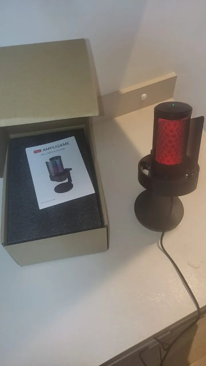Microfone USB Fifine A8 Ampligame Condensador com Pop Filter e RGB pra Streaming e Podcast - Foto 2