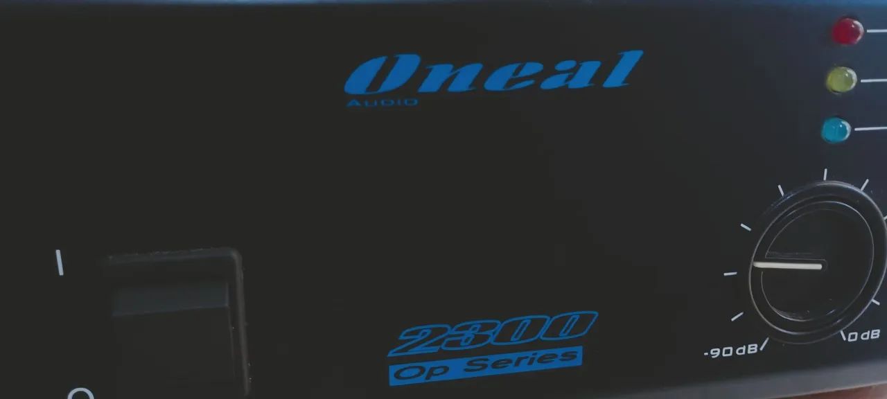 Amplificador Oneal Op 2300 profissional Pouquíssimo uso. Praticamente zero. - Foto 5