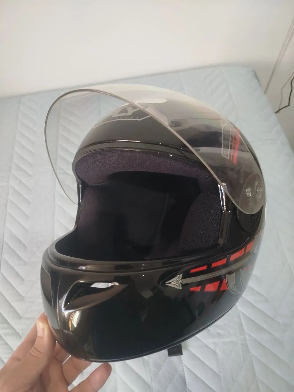 Capacete