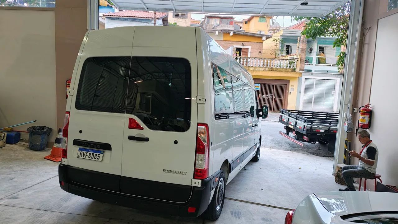 Master executiva 16 lugares 2024 valor 269.000.00 - Foto 4