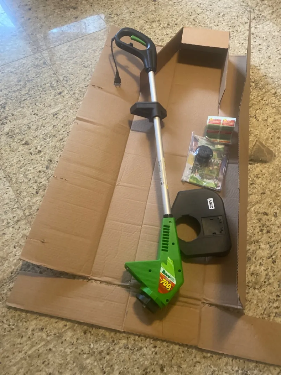 Aparador grana Elétrica Trapp 700W 220 volts