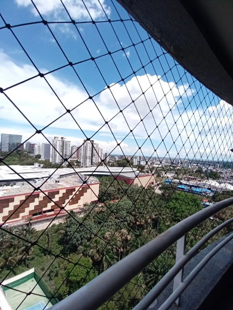 Apartamento 3 quartos suítes 132m² no Adrianópolis Confira.