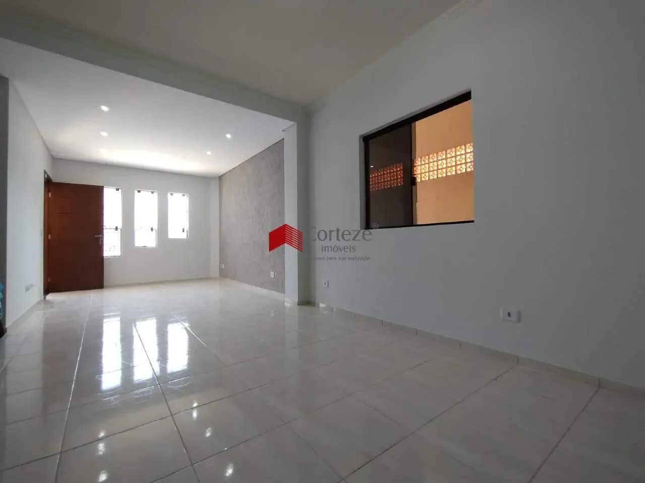Sobrado com 120m² 3 quartos, à venda, no bairro Afonso Pena em São José dos Pinhais - Foto 2