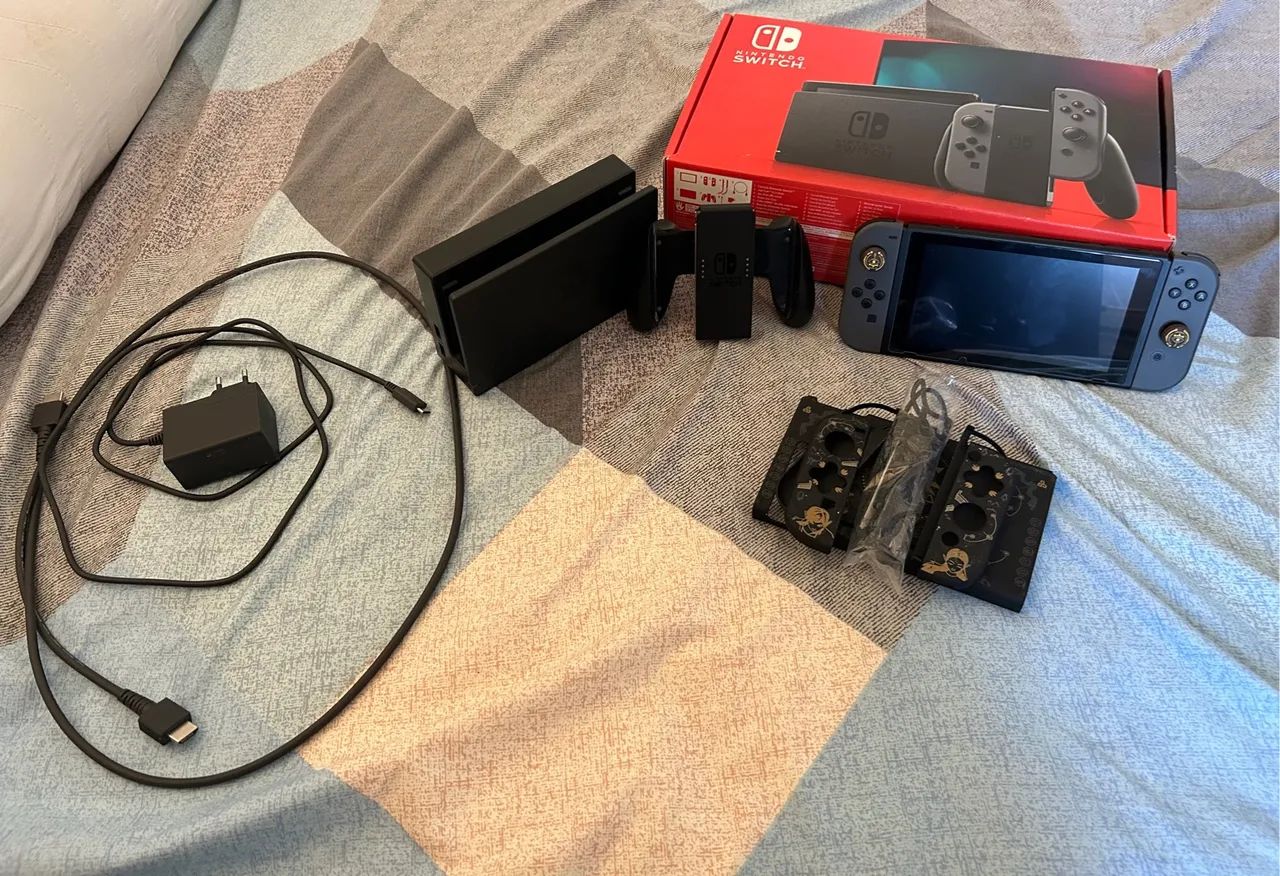 Nintendo Switch com pelicula de vidro + brinde
