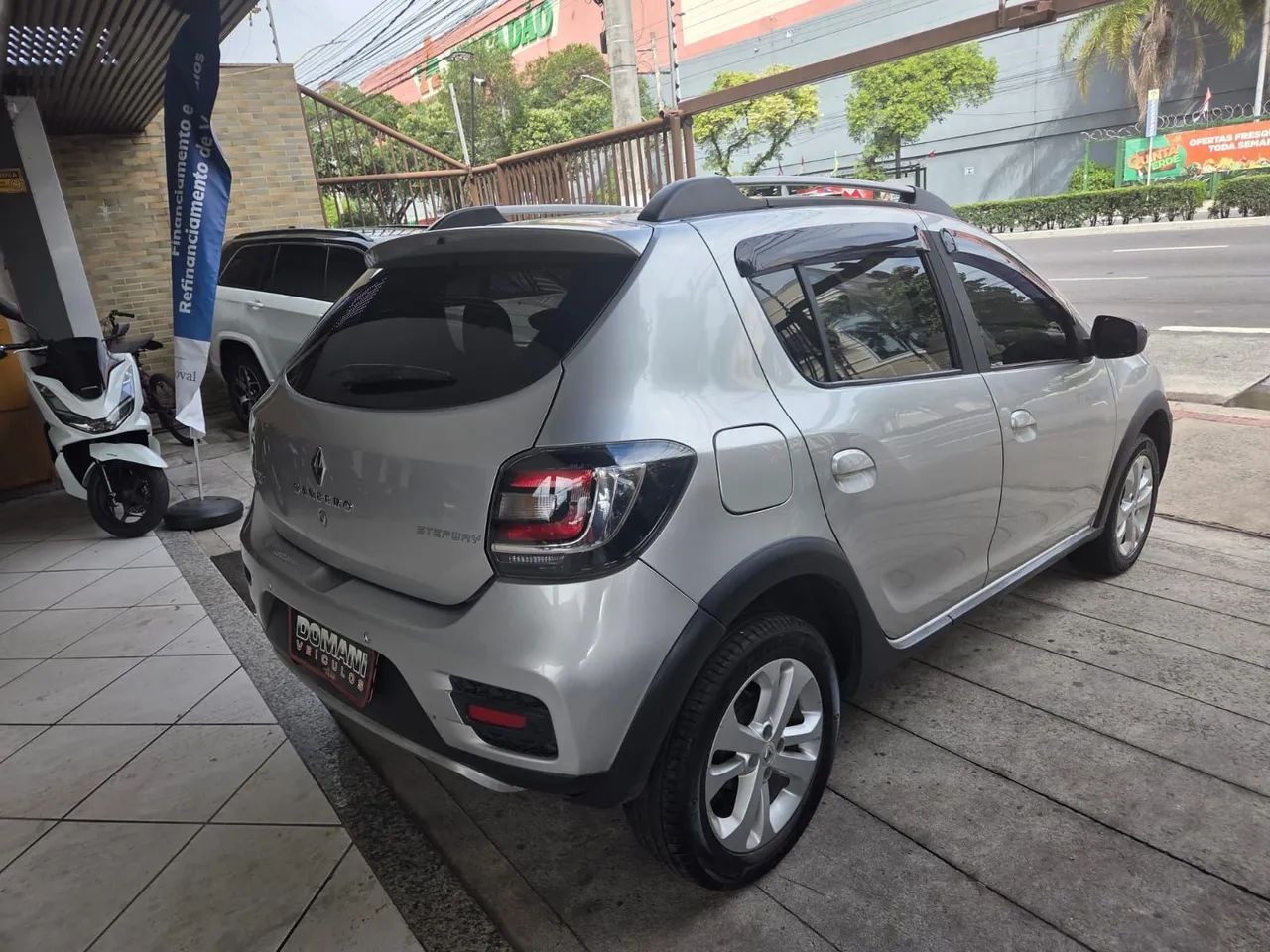 SANDERO STAPWAY 2016 AUTOMATICO  - Foto 2