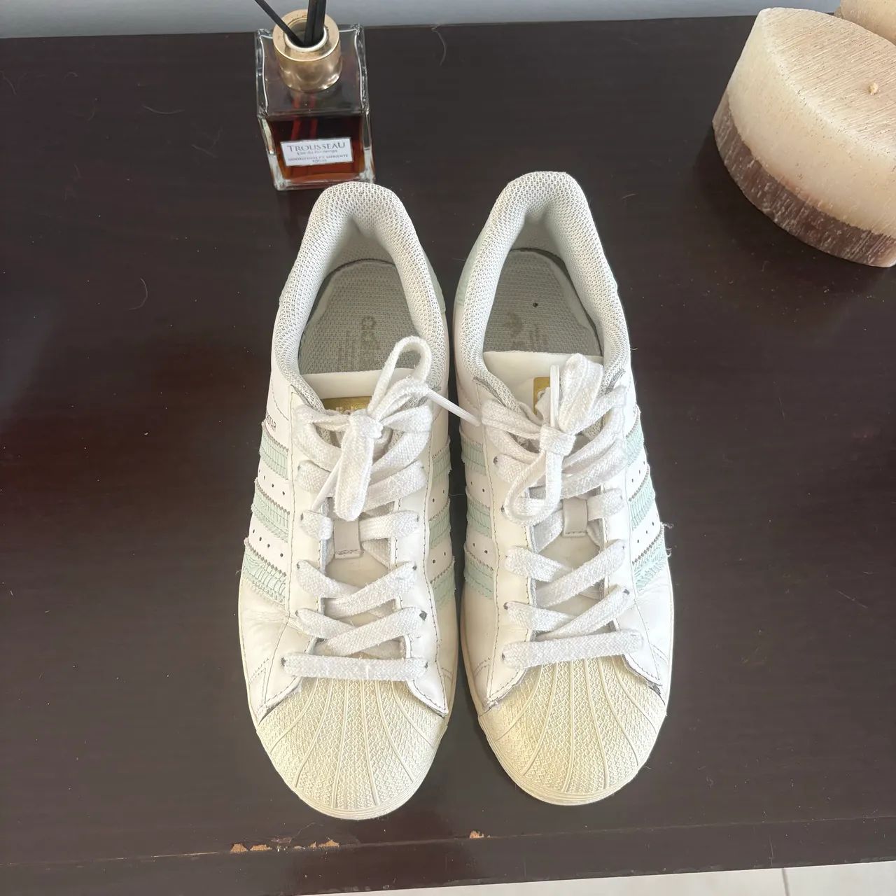 tênis superstar adidas verde e bege - Foto 3