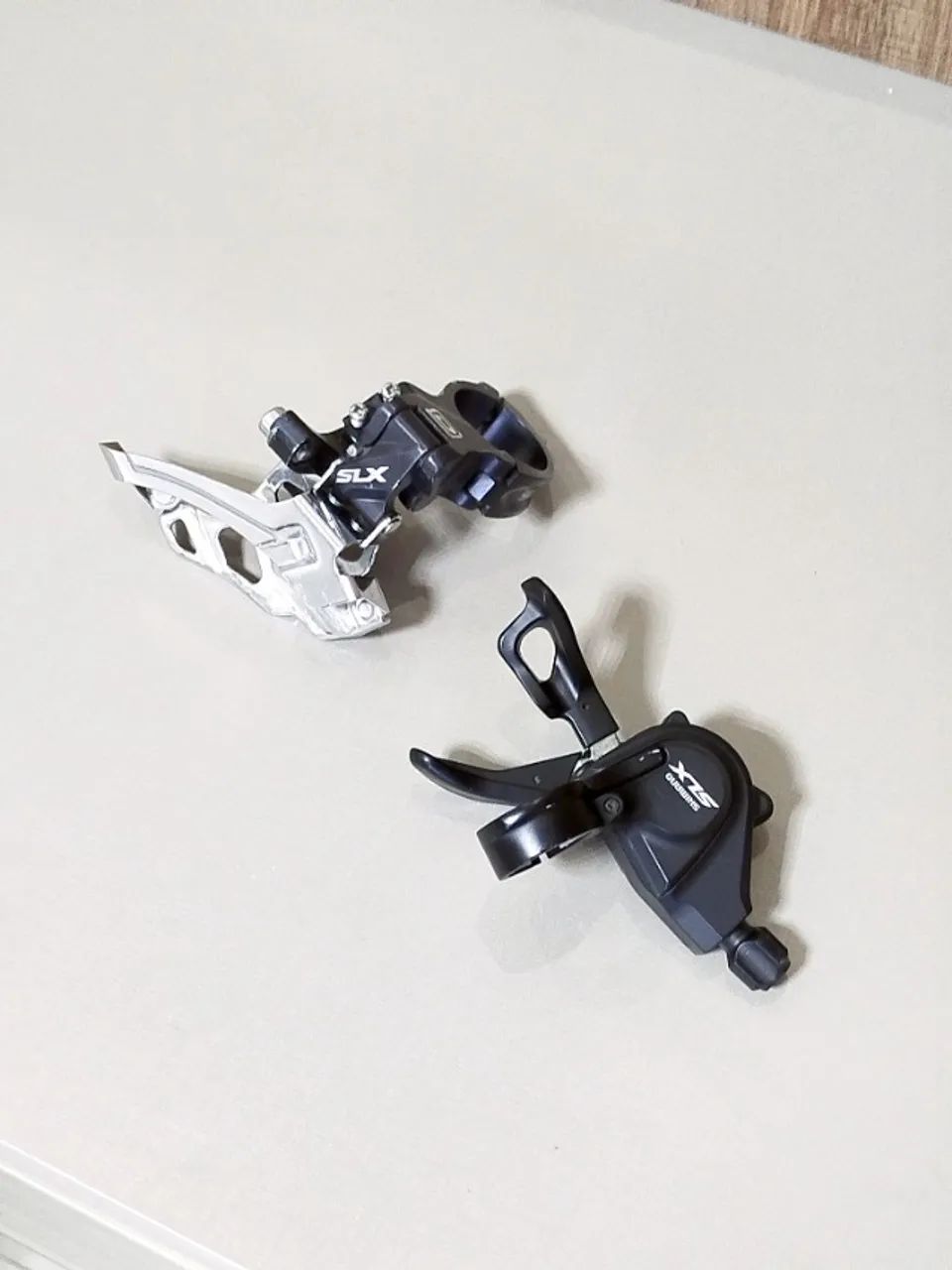 Câmbio SLX Shimano - Alavanca De Câmbio Slx Sl-m670 