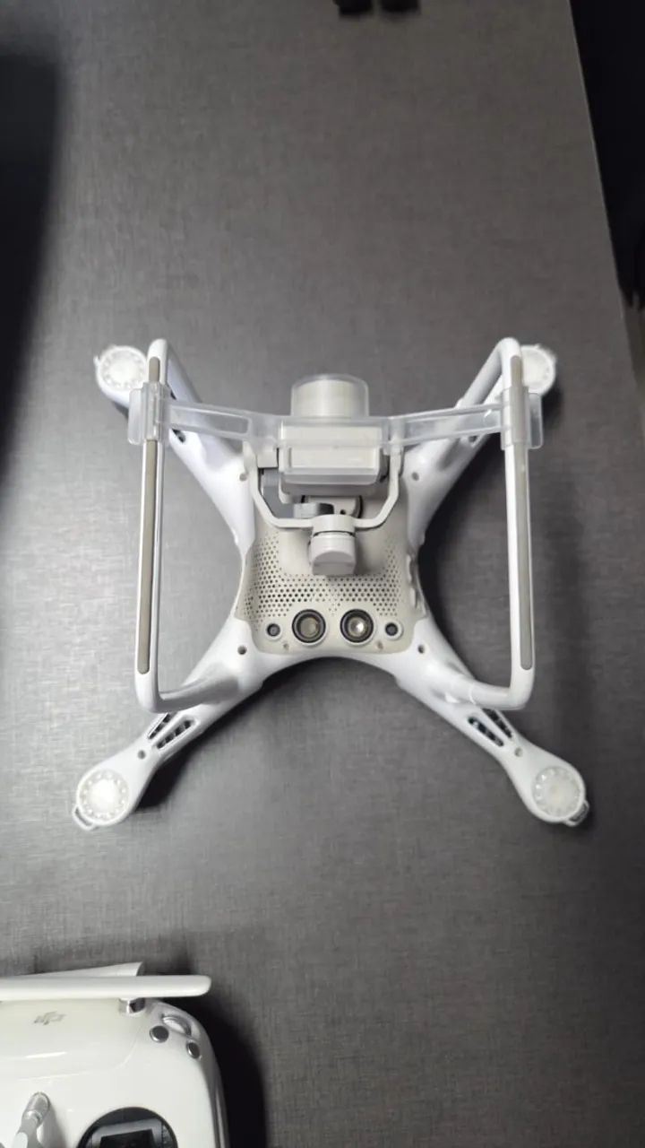 Drone dji phantom 4 pro seminovo 20mp