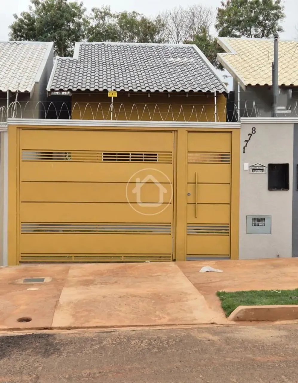 CASA 2 DORMITÓRIOS NA REGIÃO DA UEMS