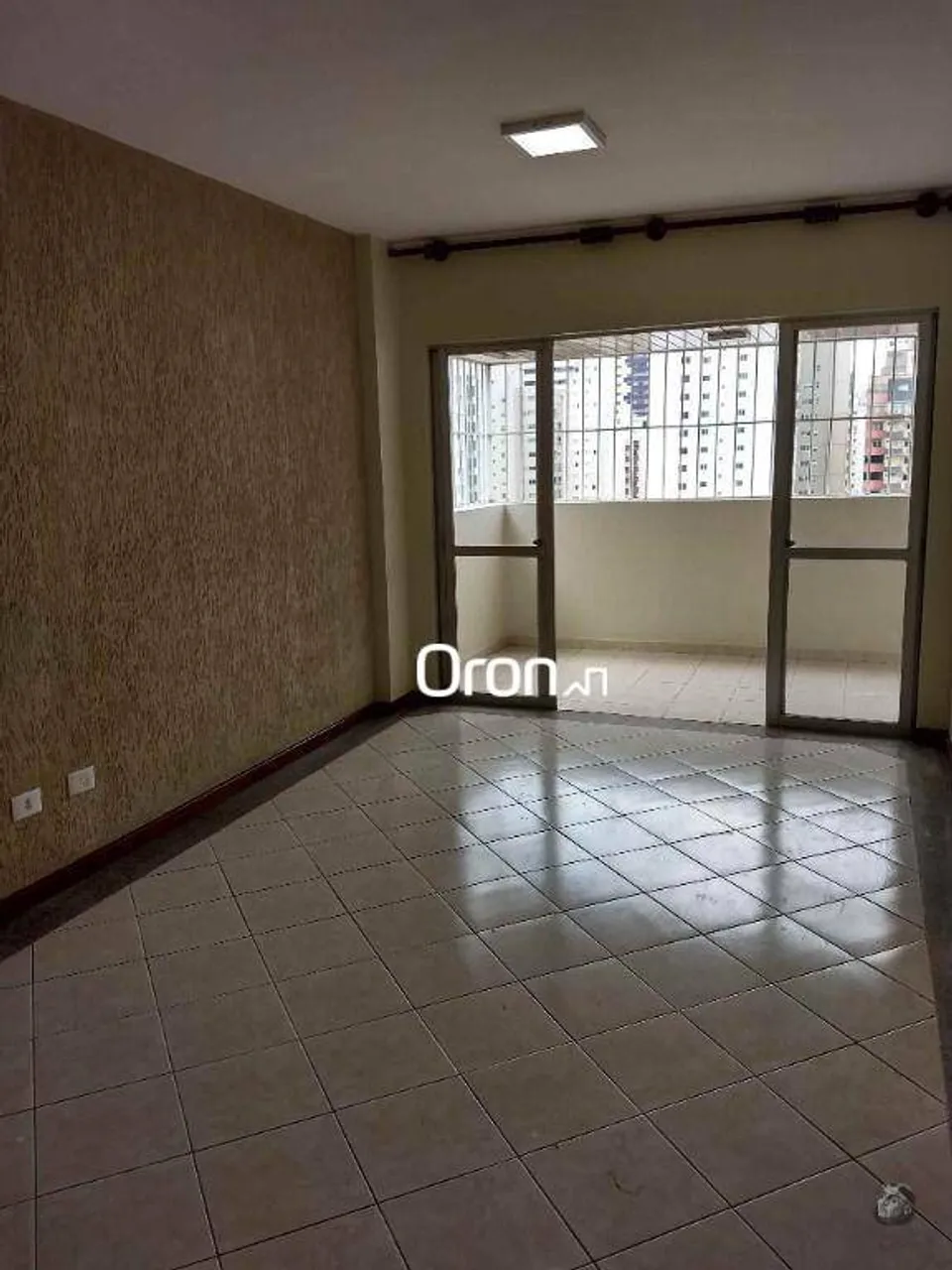 Apartamento com 4 dormitórios à venda, 135 m² por R$ 495.000,00 - Setor Bela Vista - Goiân