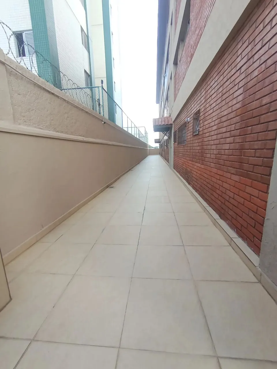 Locação apto 2 dormitórios - 2 vagas