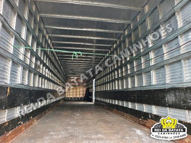 Carreta Baú 3 Eixos 28 Pallets com Pneus  - Foto 8