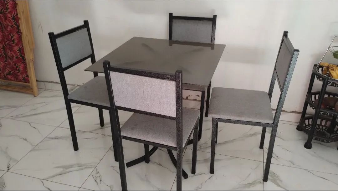 Mesa 4 cadeiras 64840826430082120