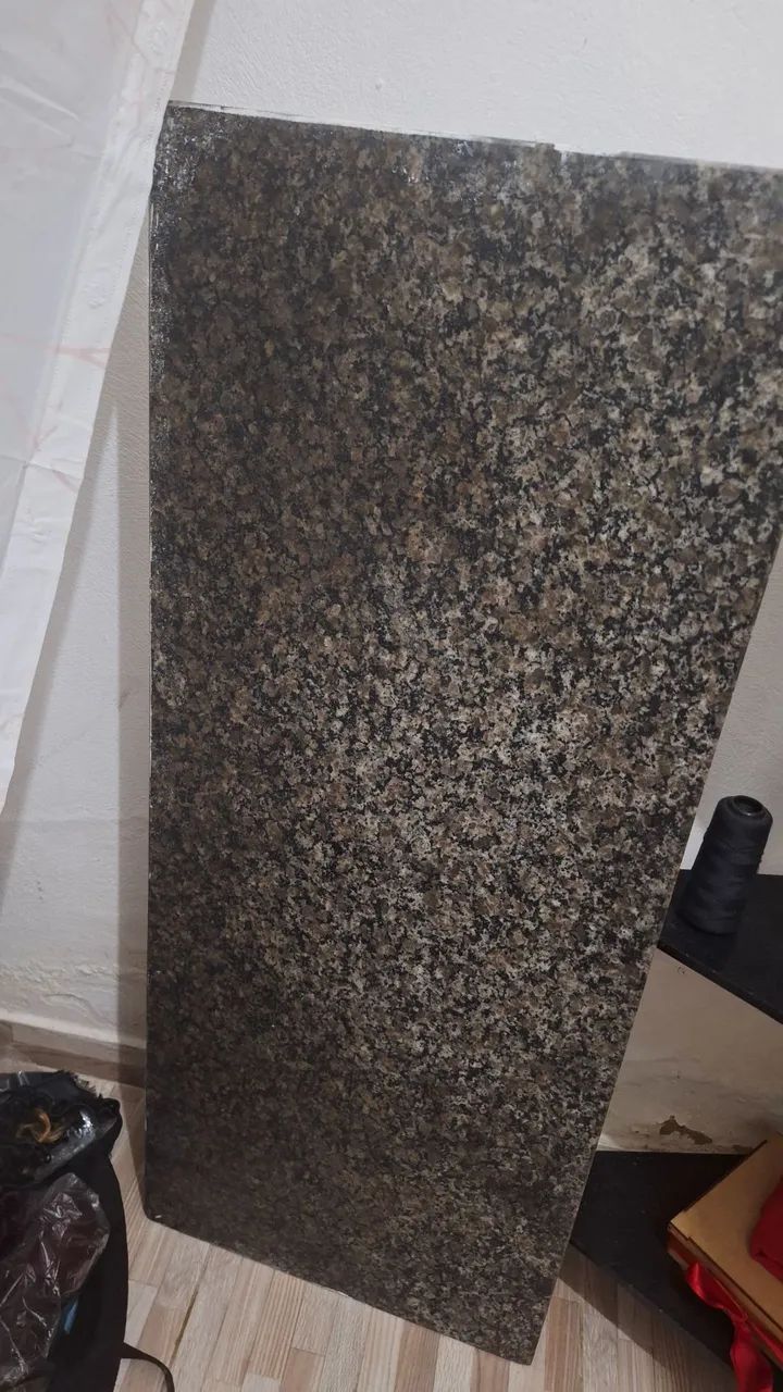 Tábua de granito 