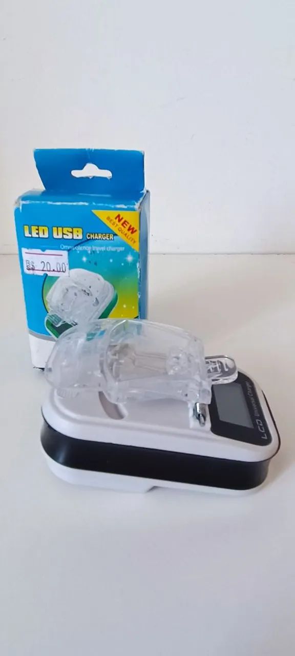 Carregador Universal LED USB - Foto 2