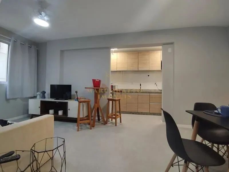 CHARMOSO 2 DORM AV. BRASIL - poucos METROS DA PRAIA!!! - Foto 3
