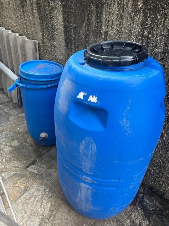2 Barris de água azul - Foto 3