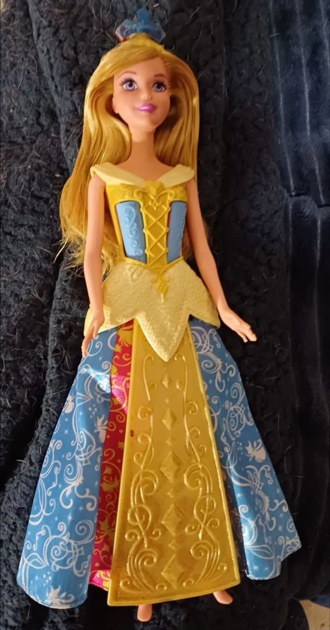 Boneca Princesa Aurora, a Bela Adormecida