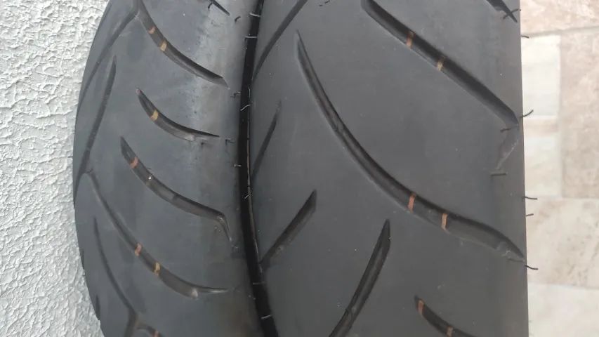 Pneus Conjunto XMax Original Dunlop, ótimas condições - Foto 3