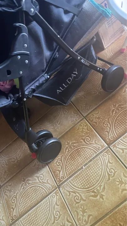 Carrinho de bebê All Day - Novo - Foto 2