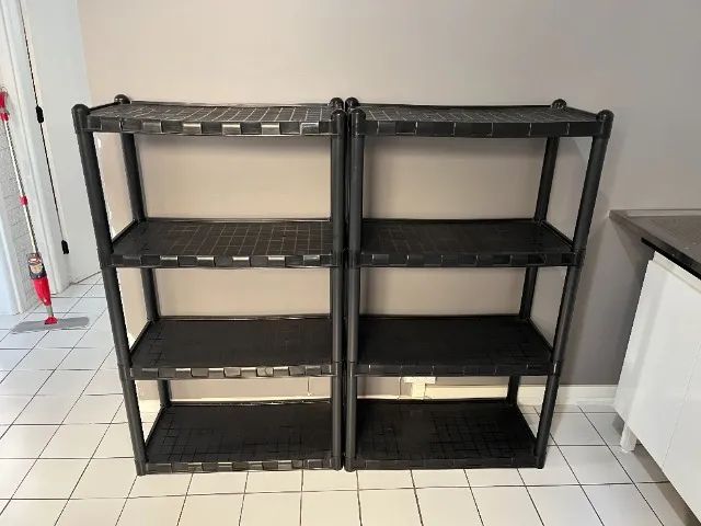 Estante Plástica Modular com 4 prateleiras desmontável