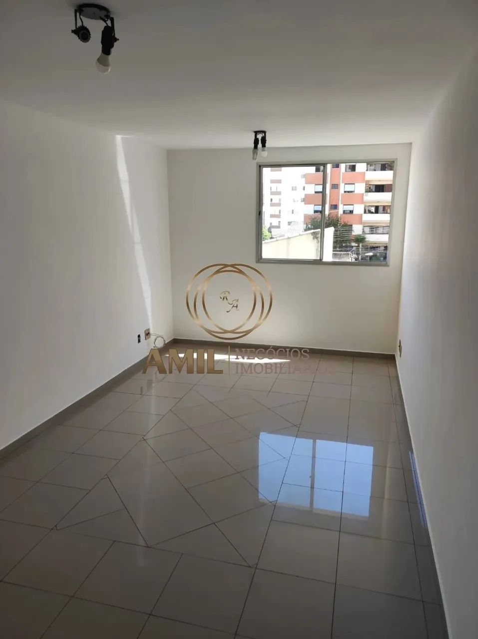 LT - Apartamento de 3 Quartos para Locação no Edifício Vivian, Vila Adyana - São José dos  - Foto 4