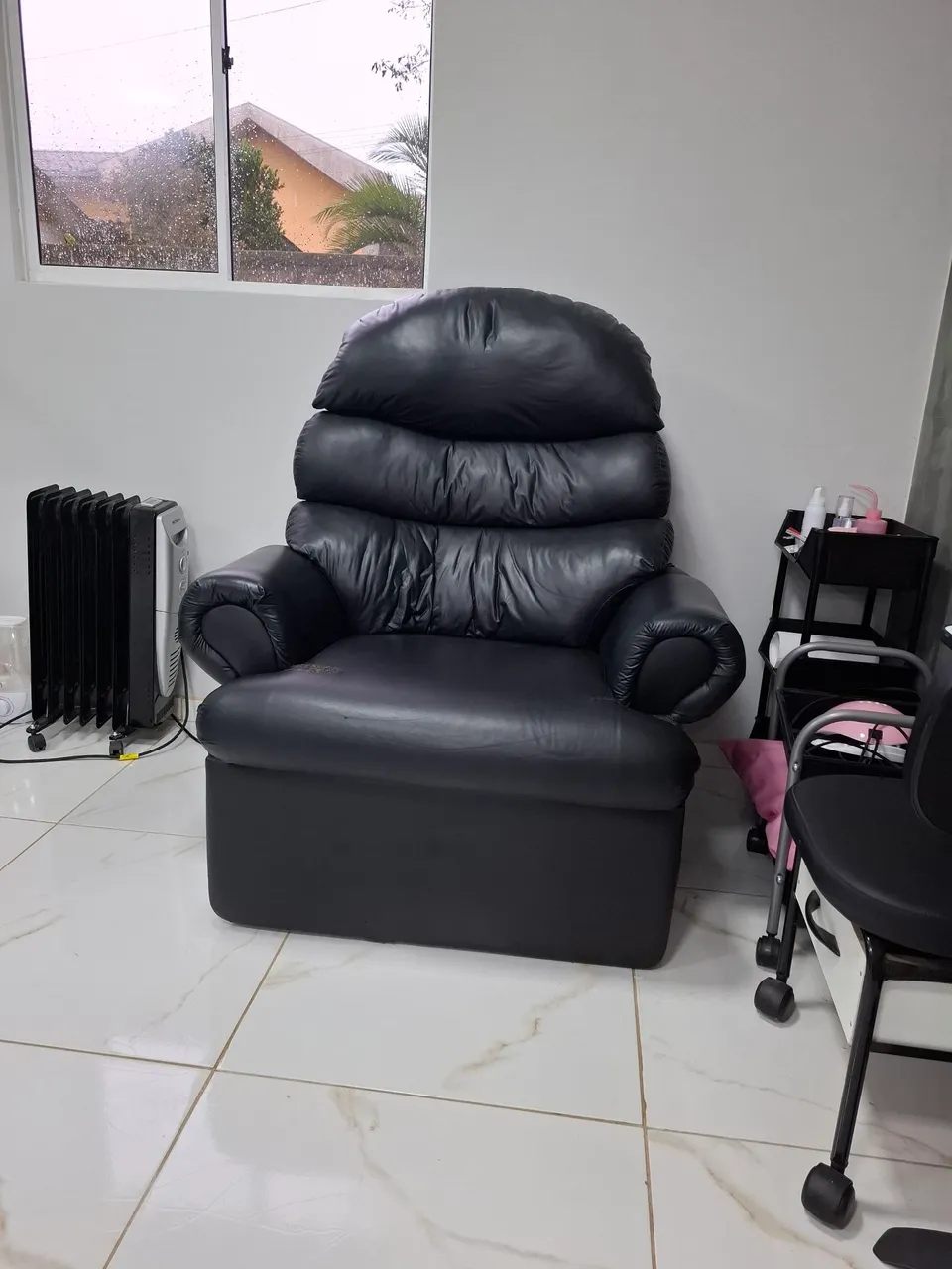 Poltrona Reclinável - Conforto e Elegância