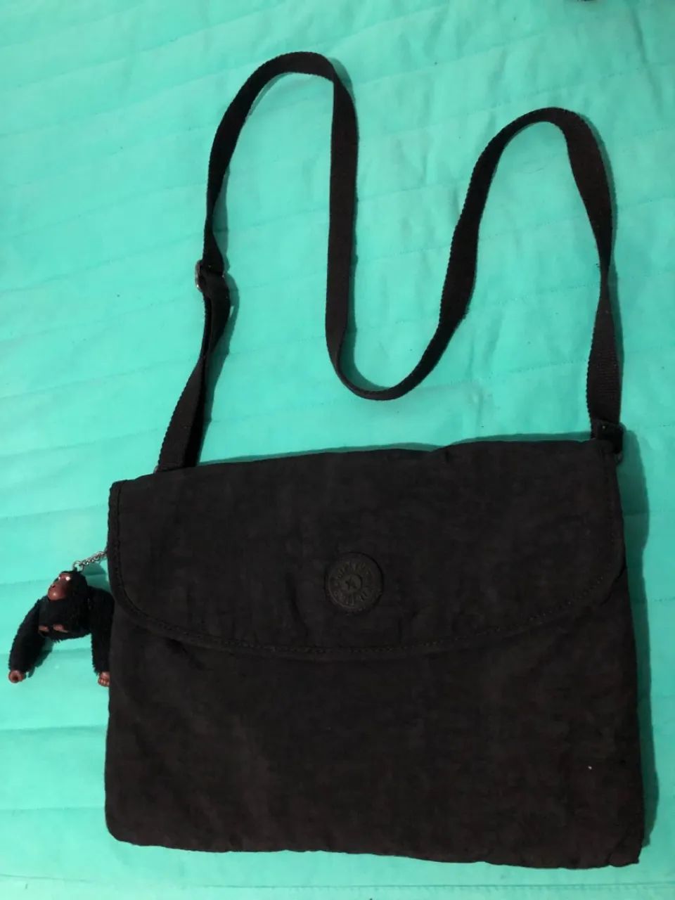 BOLSA KIPLING PRETA COM DIVISÓRIAS CABE IPAD  TABLET 