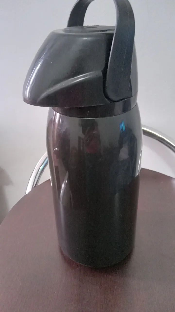 Garrafa térmica  1.800 ml - Foto 2