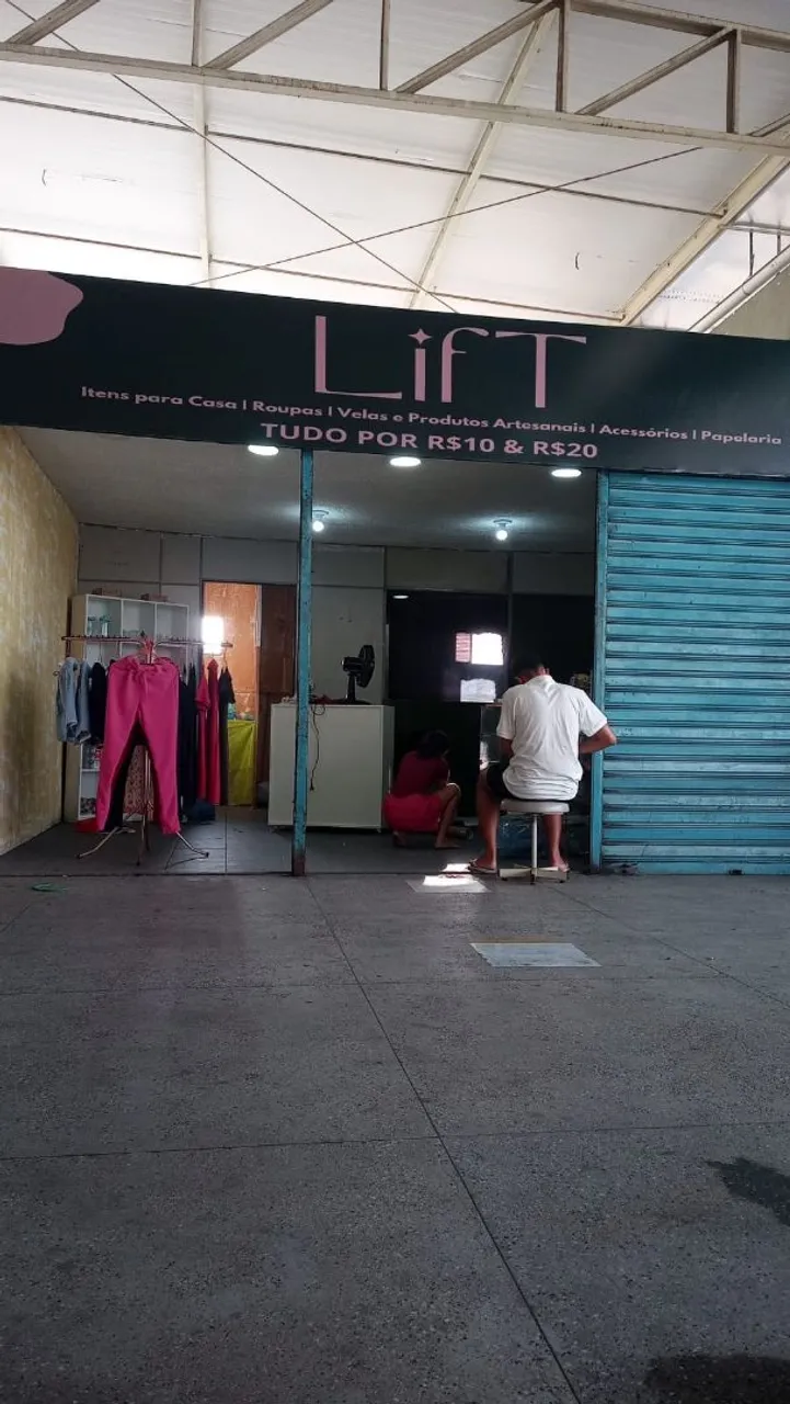 Maravilhoso ponto comercial no terminal da Parangaba! Aluguel ou venda!