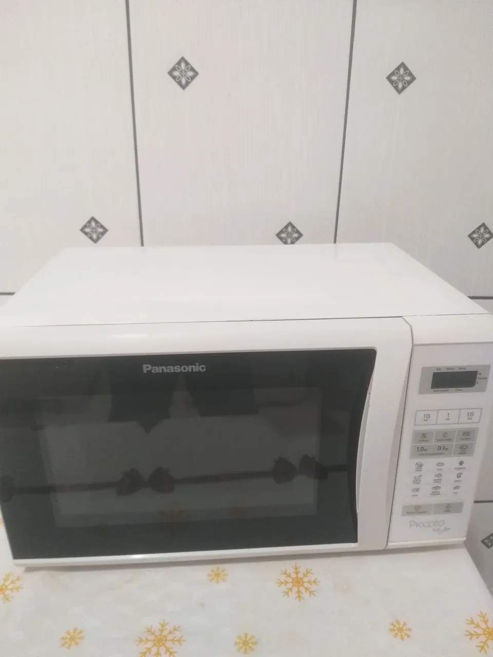 Micro-ondas Panasonic Piccolo Style