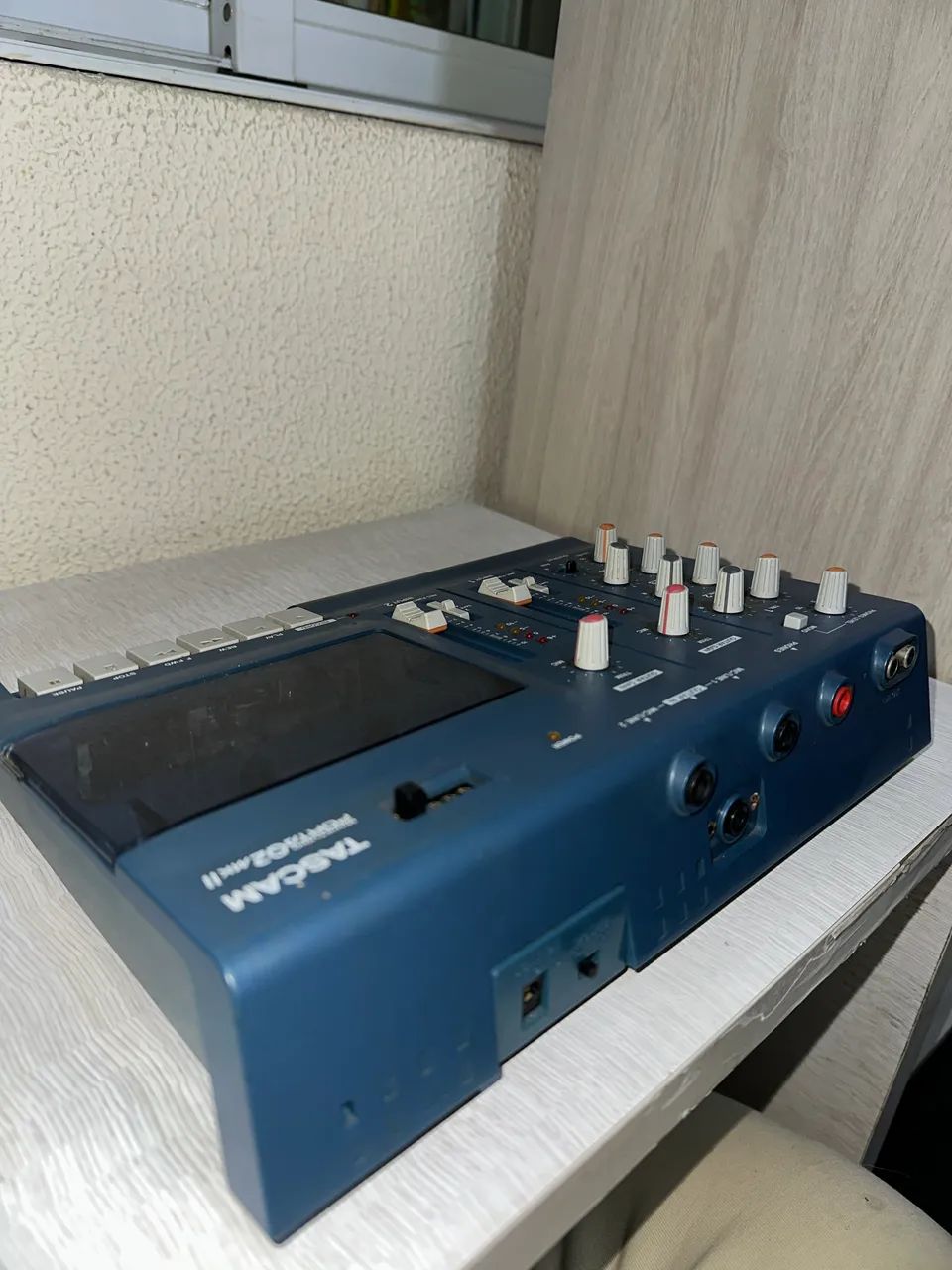 TASCAM MINISTUDIO PORTA02 本体 Porta02mkII | 4-Track MiniStudio | TASCAM | International Website