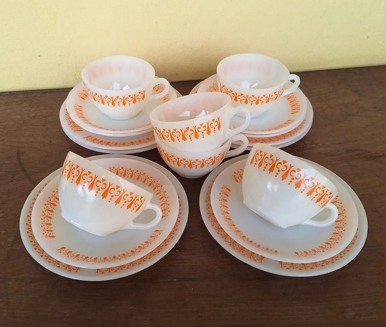 TRIOS PARA CHÁ TERMO-REY GRAVATINHA LARANJA, ANTIGUIDADE, RELÍQUIA.