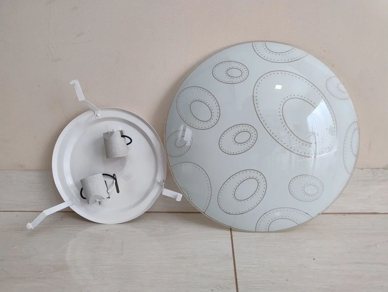 Plafons 25 cm e 30 cm.