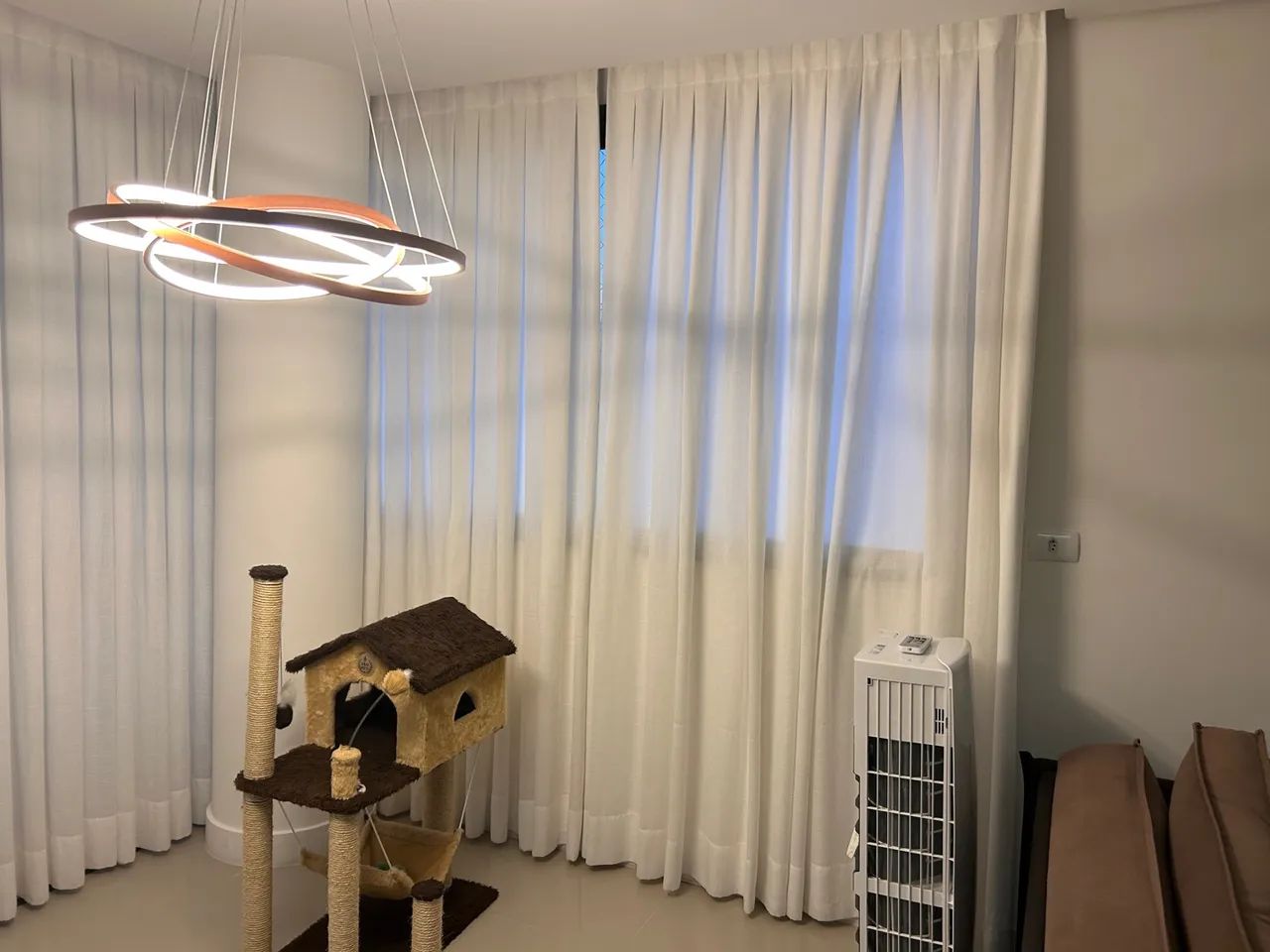 Cortinas brancas para sala - Foto 3