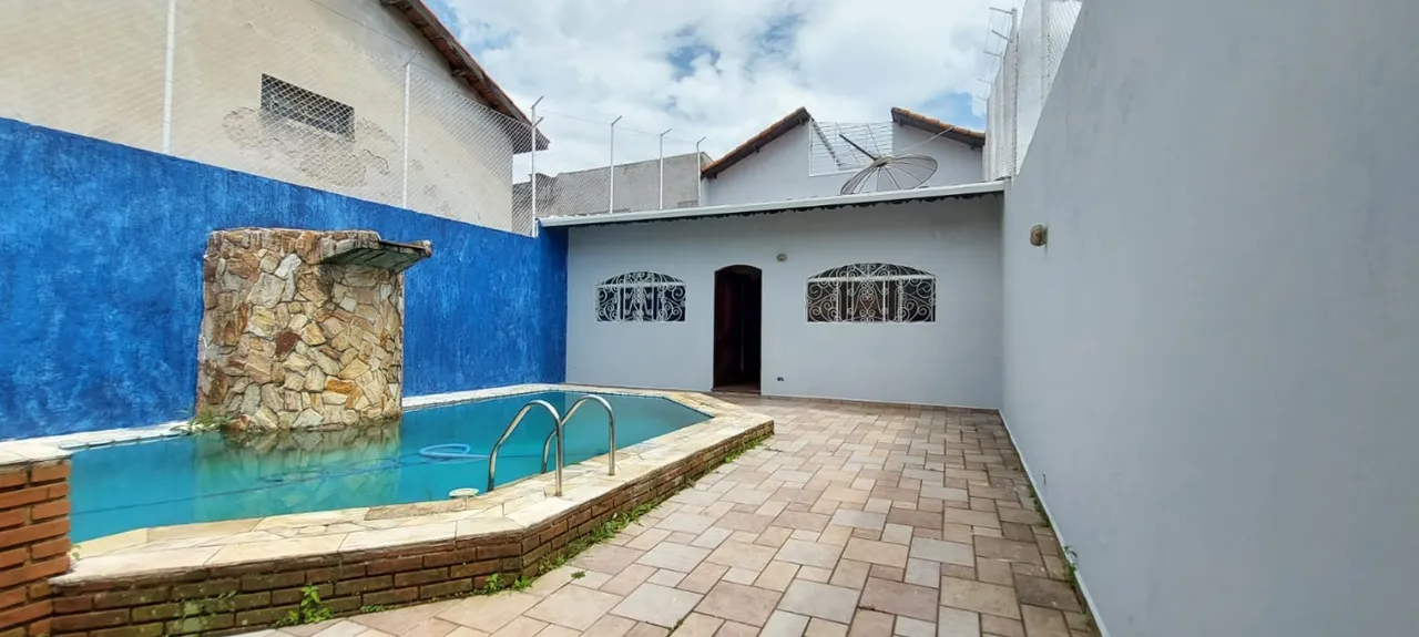 SOBRADO COM PISCINA PARA ALUGAR - NOVA PETRÓPOLIS - SBC