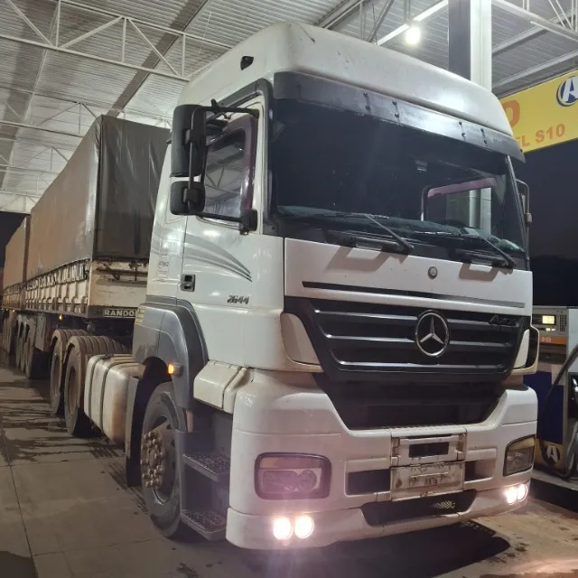 Mercedes-Benz Axor 2644 2007/08 e Carretas 9 Eixo curto.