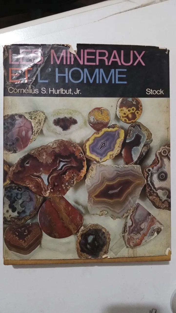Les Mineraux Et L' Homme