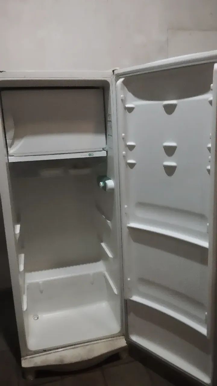 Geladeira - Foto 2