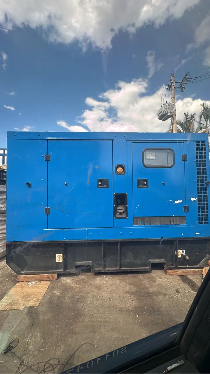 Grupo gerador 80 kVA 2025 manual LEIA A DESCRIÇÃO 