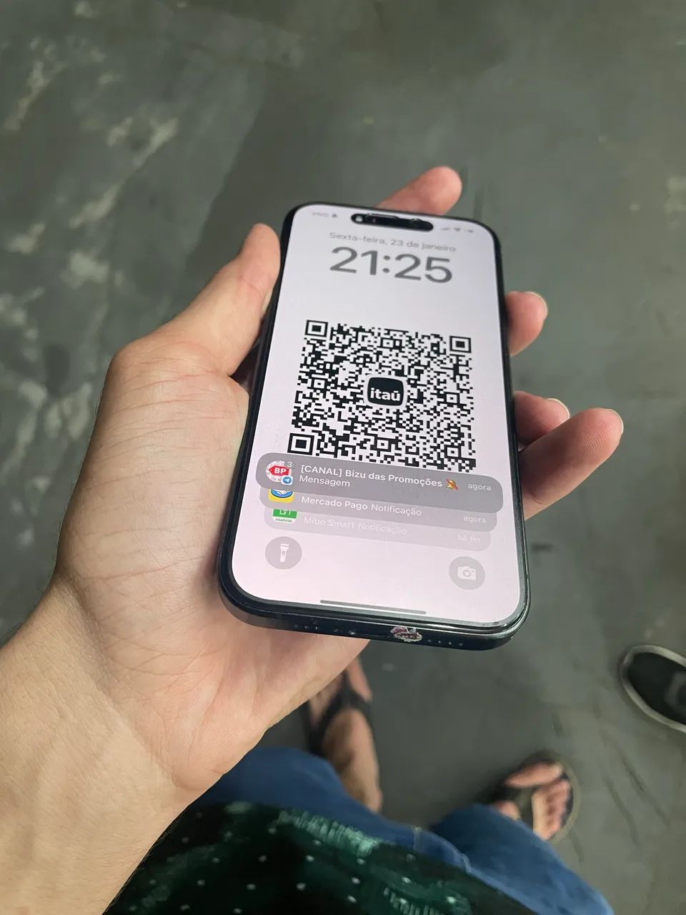 iPhone 15 Pro - Foto 3