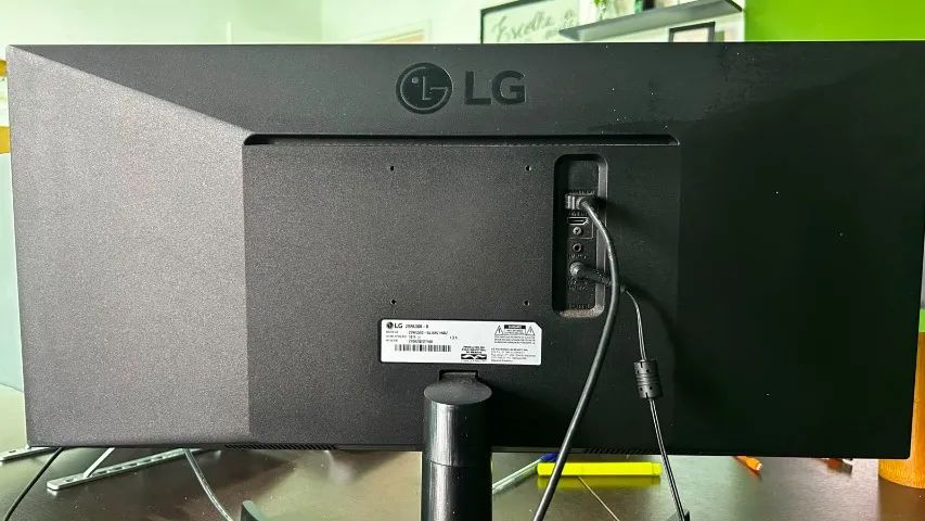 Monitor LG UltraWide 29" Full HD IPS - 29WL500-B - Foto 2
