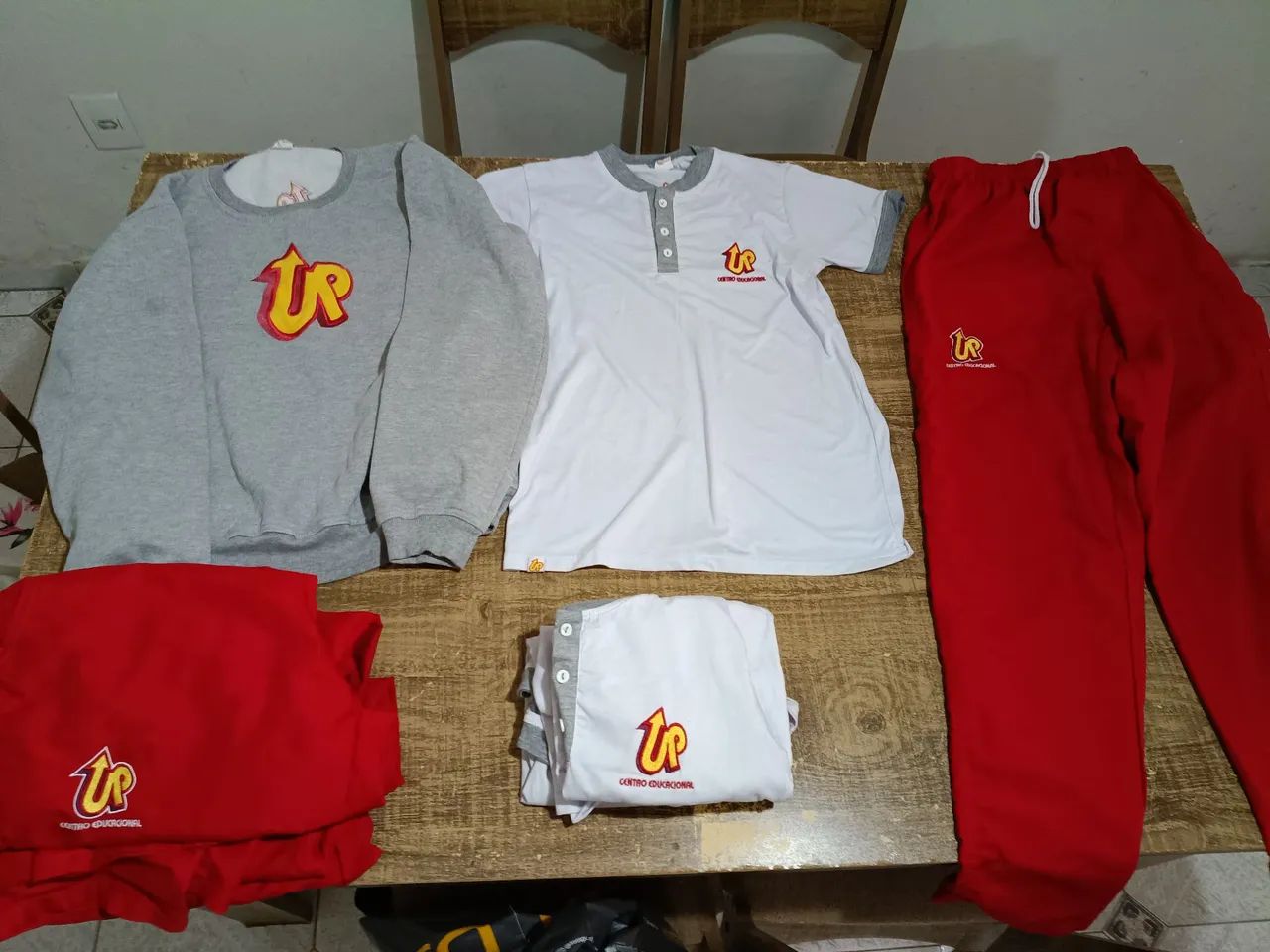 Uniforme colégio UP Escola 1