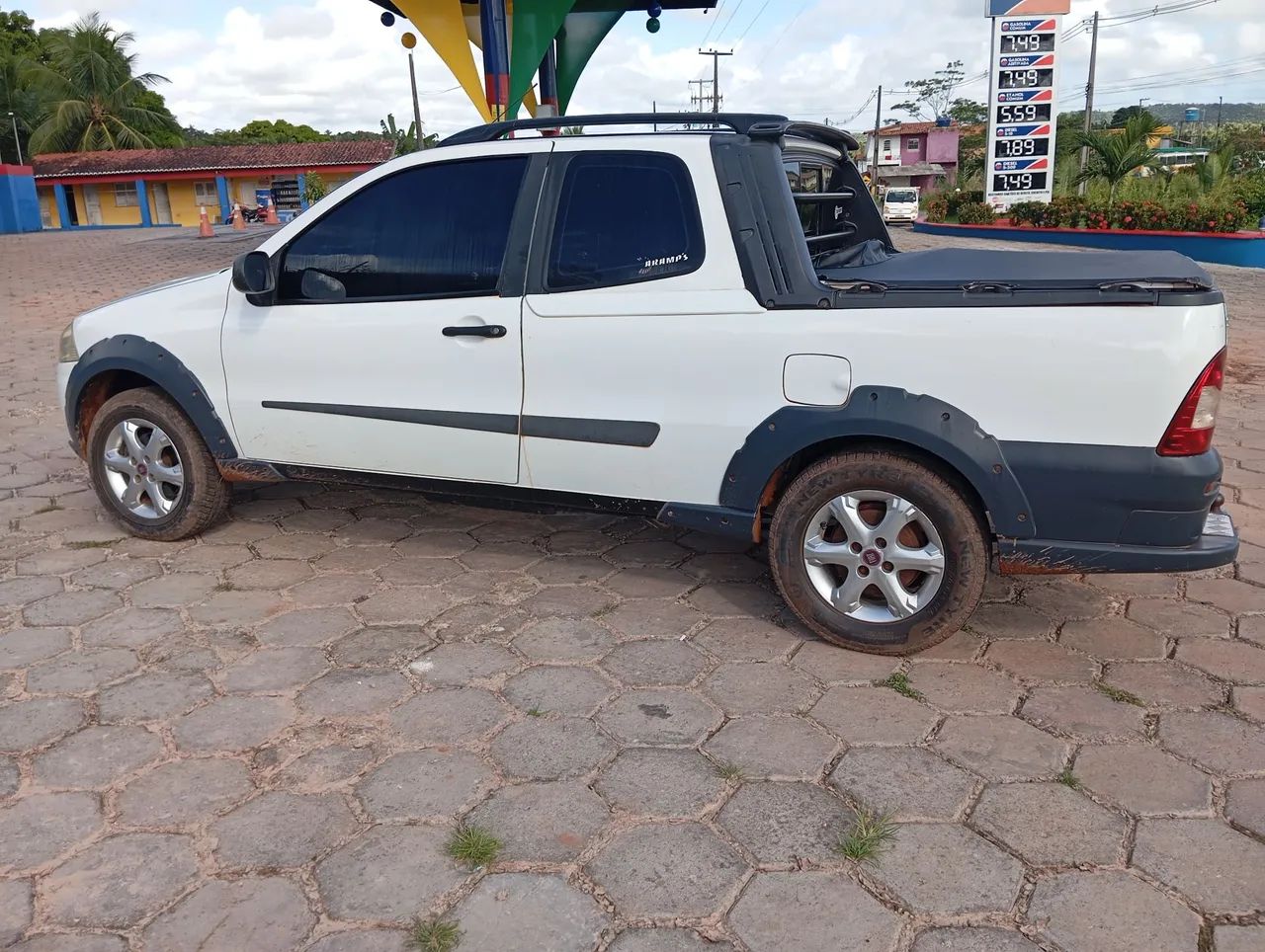 Fiat Strada Working 1.4 MPI Fire Flex 8V CD 2013 - Foto 3