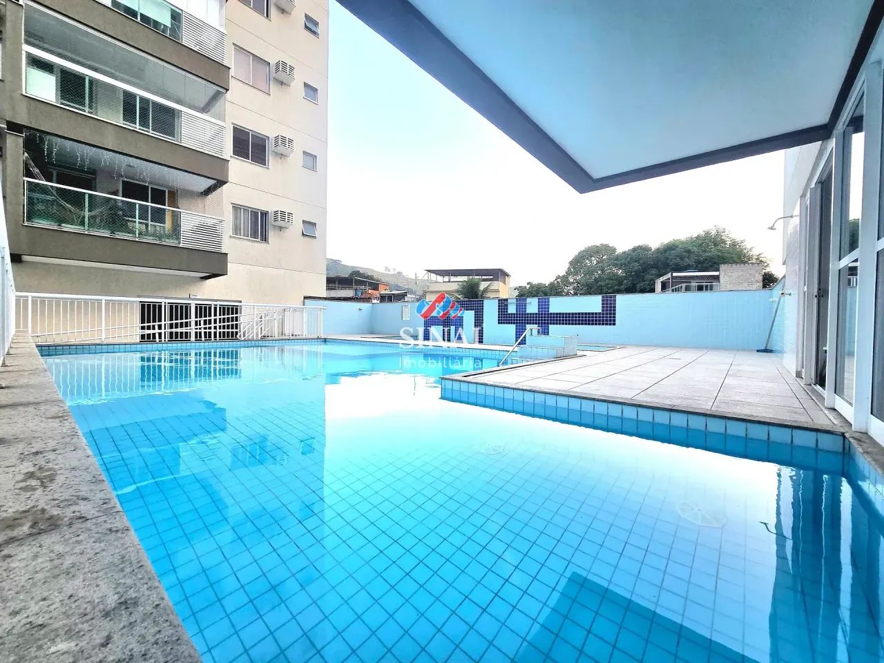 Apartamento de 2 quartos com varanda e vaga no Now Smart Residence